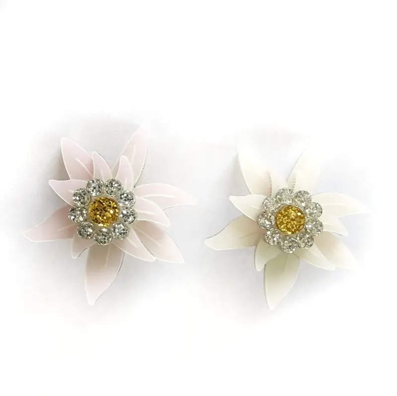 Alpine Star Lobe Earrings