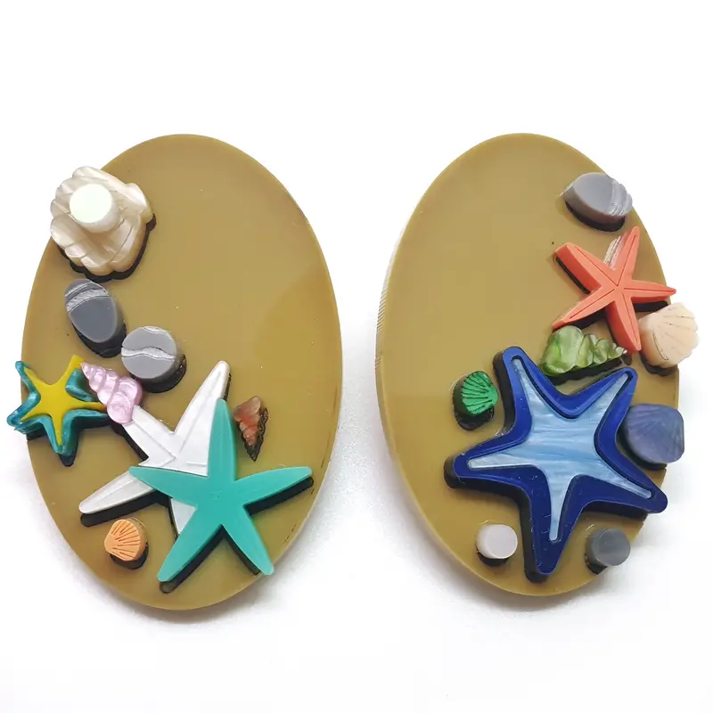 Beach Lobe Earrings