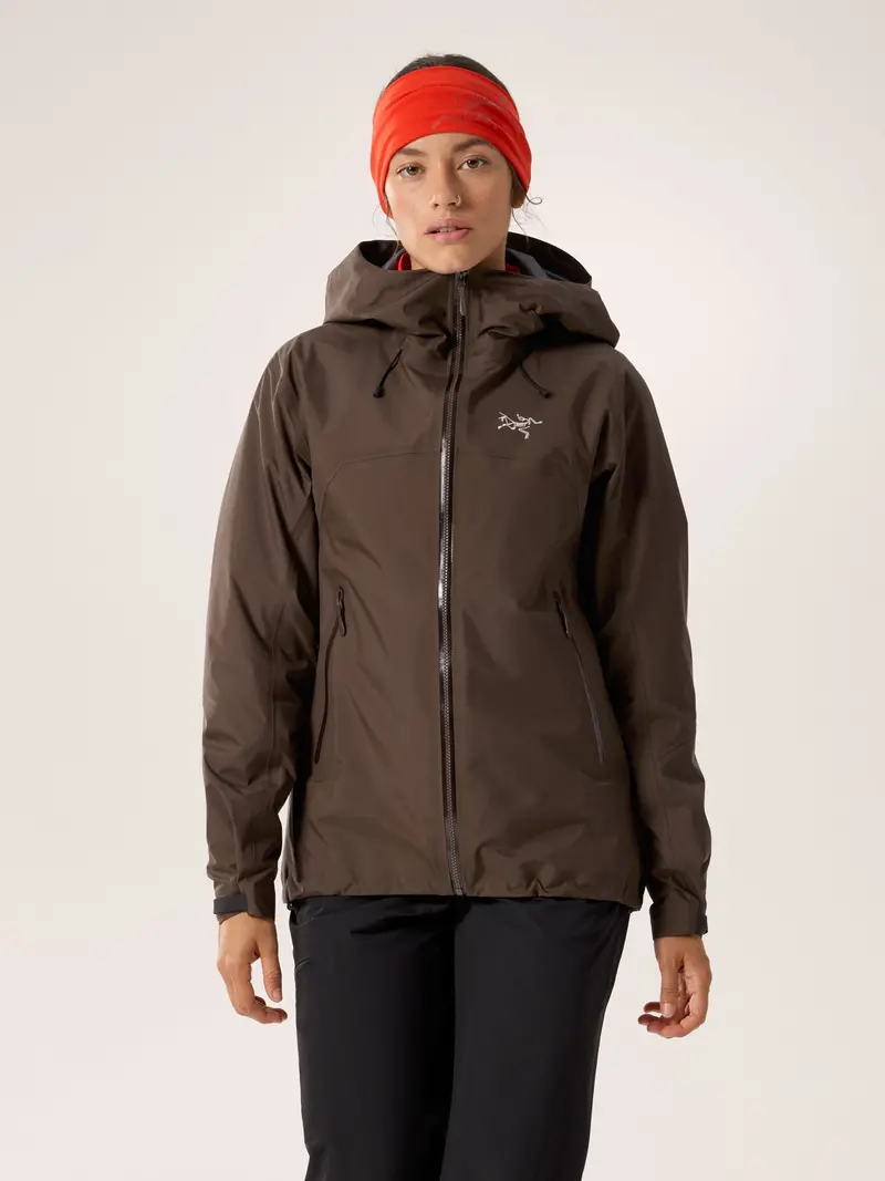 Beta SL Jacket for Women – Minimalist Weather-Resistant Shell