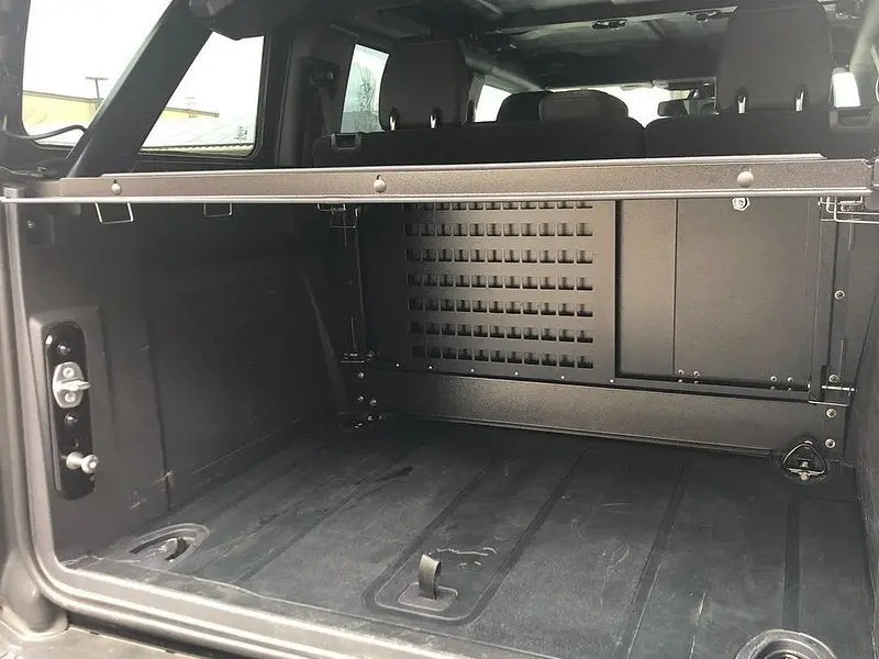 Bronco Forward Wall MOLLE Mount