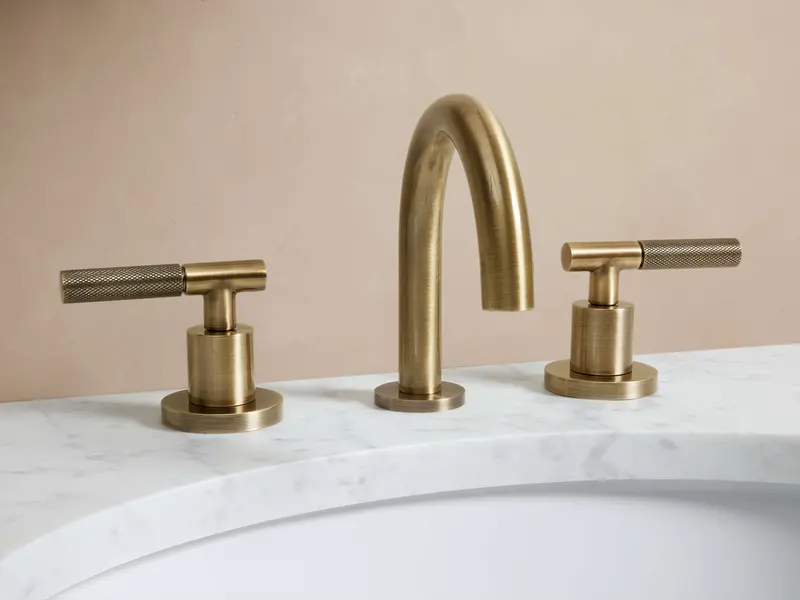 Crewe Knurled Bathroom Faucet – Antique Brass