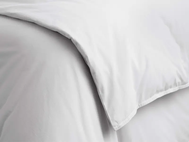 Elegant Italian Percale Duvet Cover – Hand-Finished Garment-Dye Process