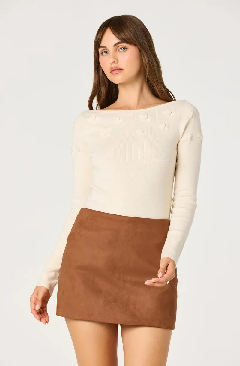 Faux Suede Mini Skort – Functional & Fashion-Forward Hybrid