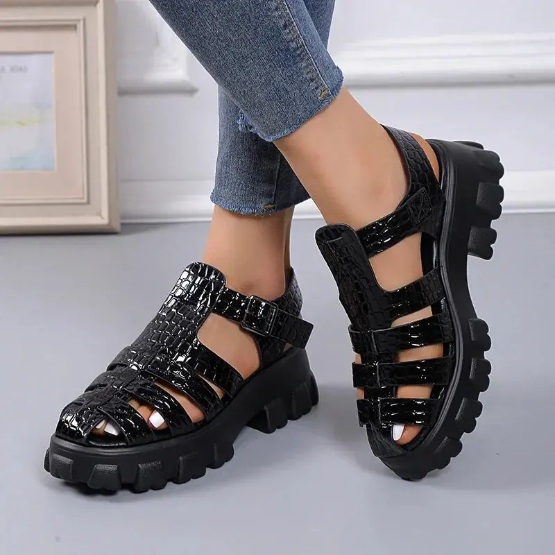 Gladiator-Style Summer Sandals for Women – Cross-Tied Platform Peep-Toe Heels with Roman Detailing