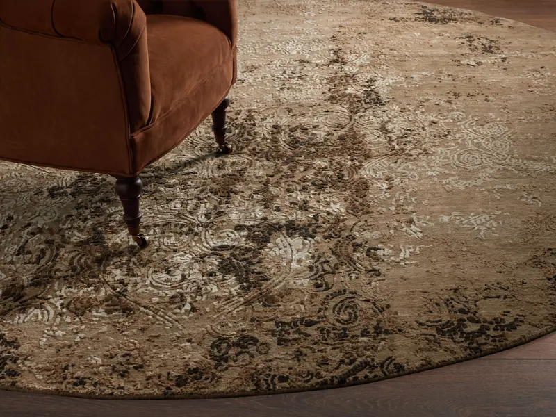 Holland Hand-Knotted Round Area Rug – Brown