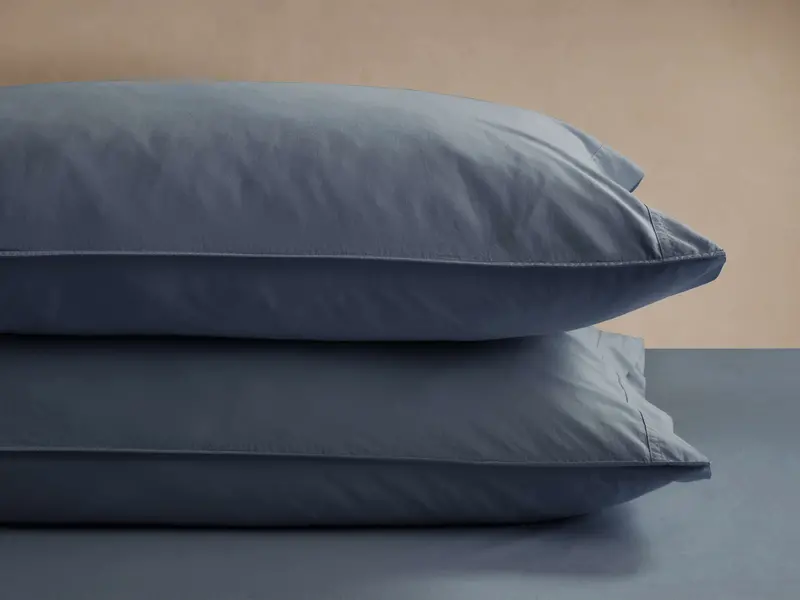 Indigo Garment-Dyed Italian Percale Pillowcase Set (2-Pack)
