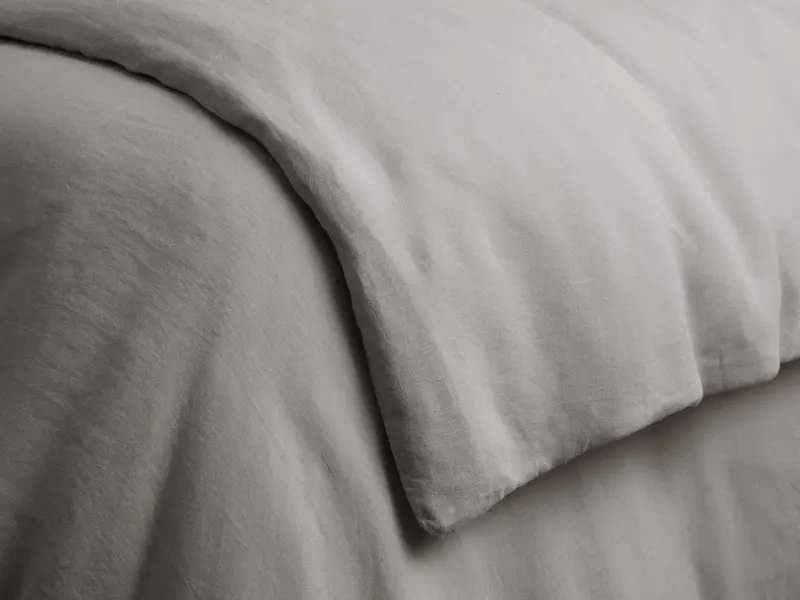 Italian Garment-Dyed Linen Duvet Cover in Mist Gray