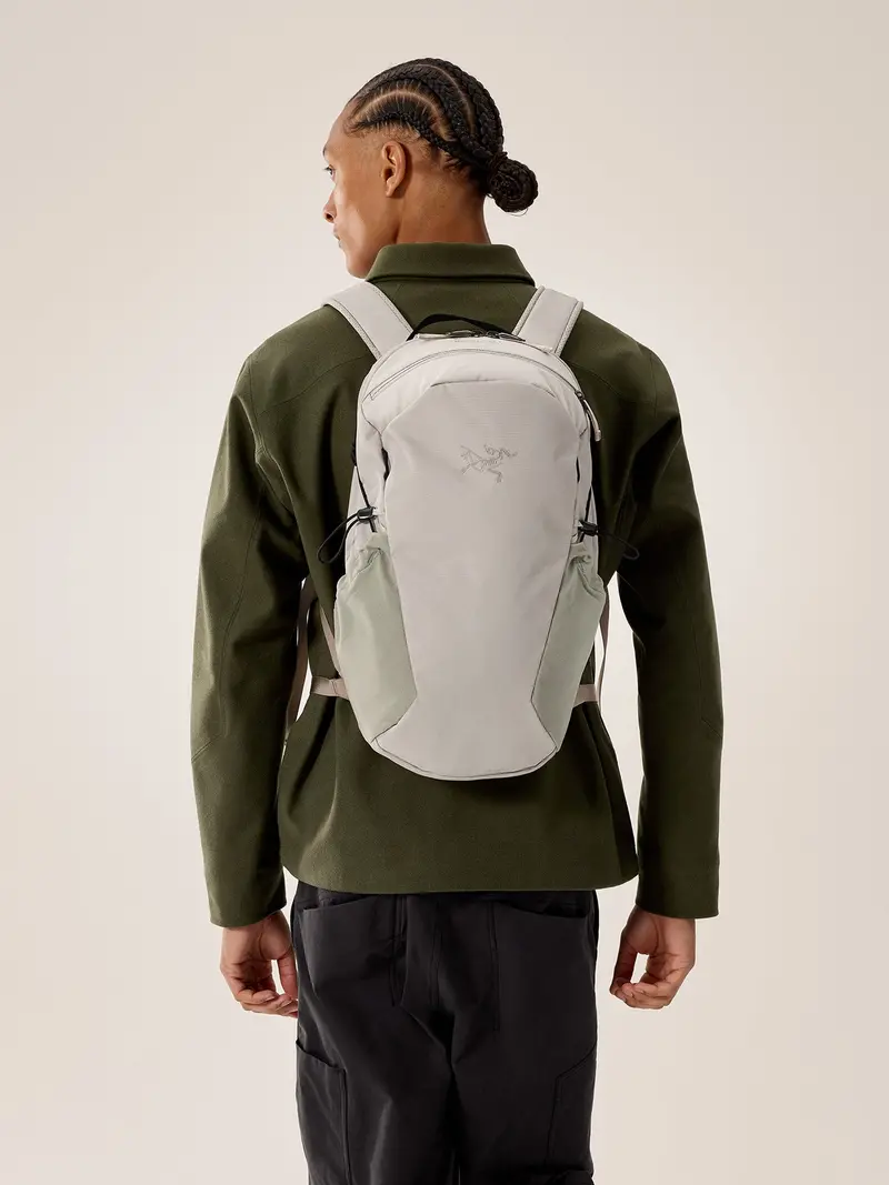 Mantis 16L Compact Backpack