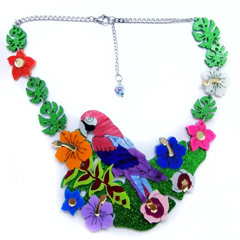 Parrot Décolleté Necklace