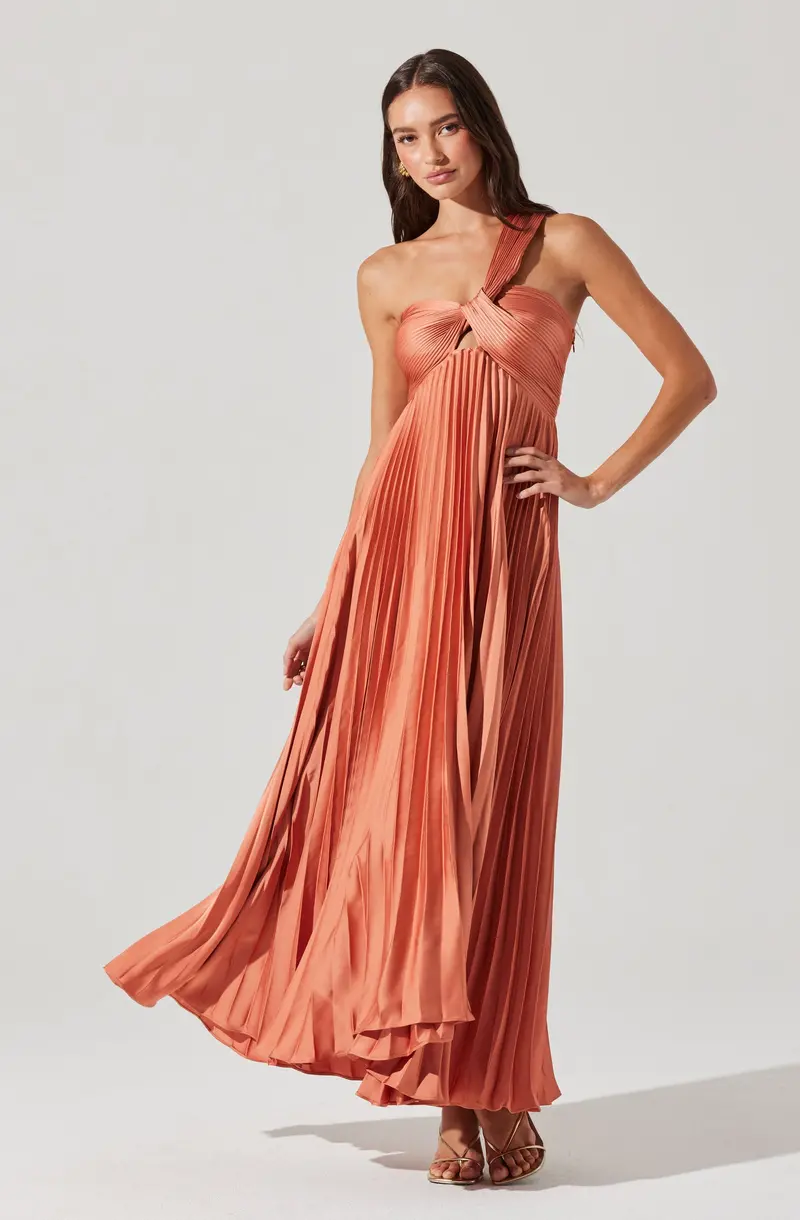Rasya Pleated Maxi Dress – Spring Collection