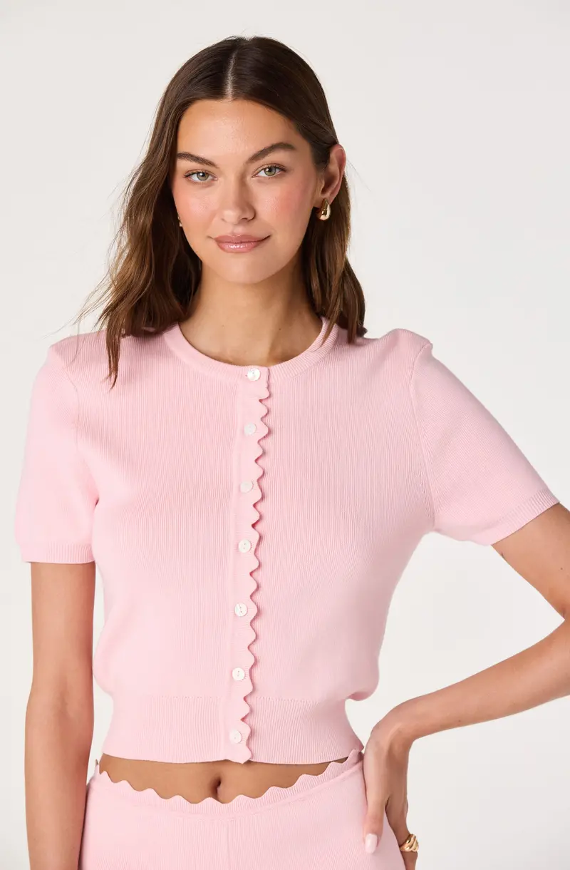 Ribbed Cardigan with Scalloped Placket Finish