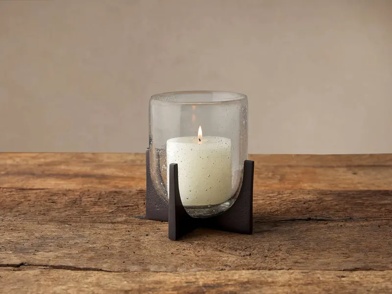 Selene Modern Single-Post Candle Holder