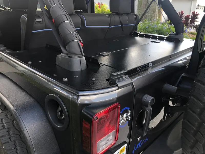 Slipstream Jeep JKU Security Enclosure – 4-Door Hard Shell Protection System