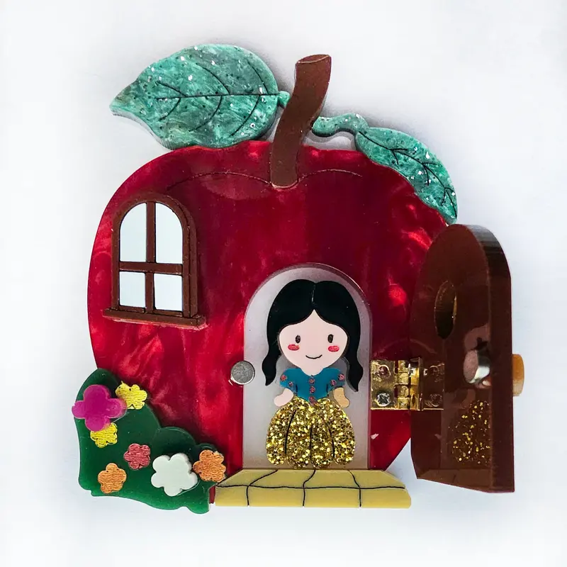 Snow White Poisoned Apple Brooch