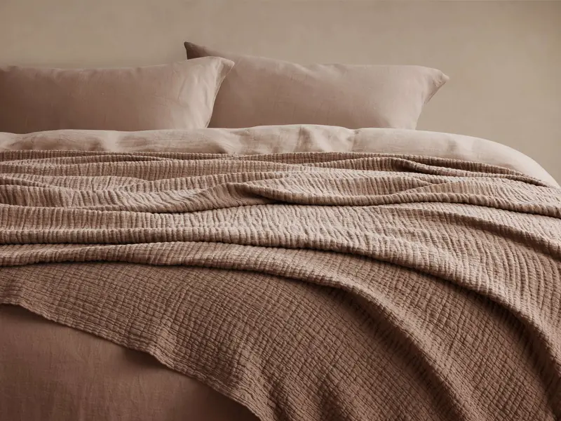 Zehra Linen Bed Throw – Clay Beige