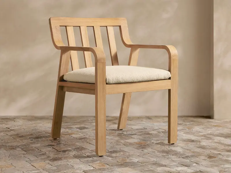 Zoe Outdoor Armchair – Sleek Aluminum Dining Accent Chair